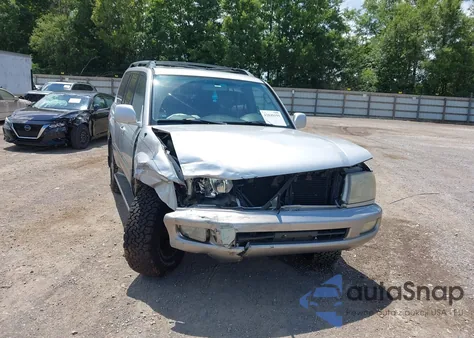 2006 Toyota Land Cruiser V8 из США, поврежденный, VIN JTEHT05JX62098927